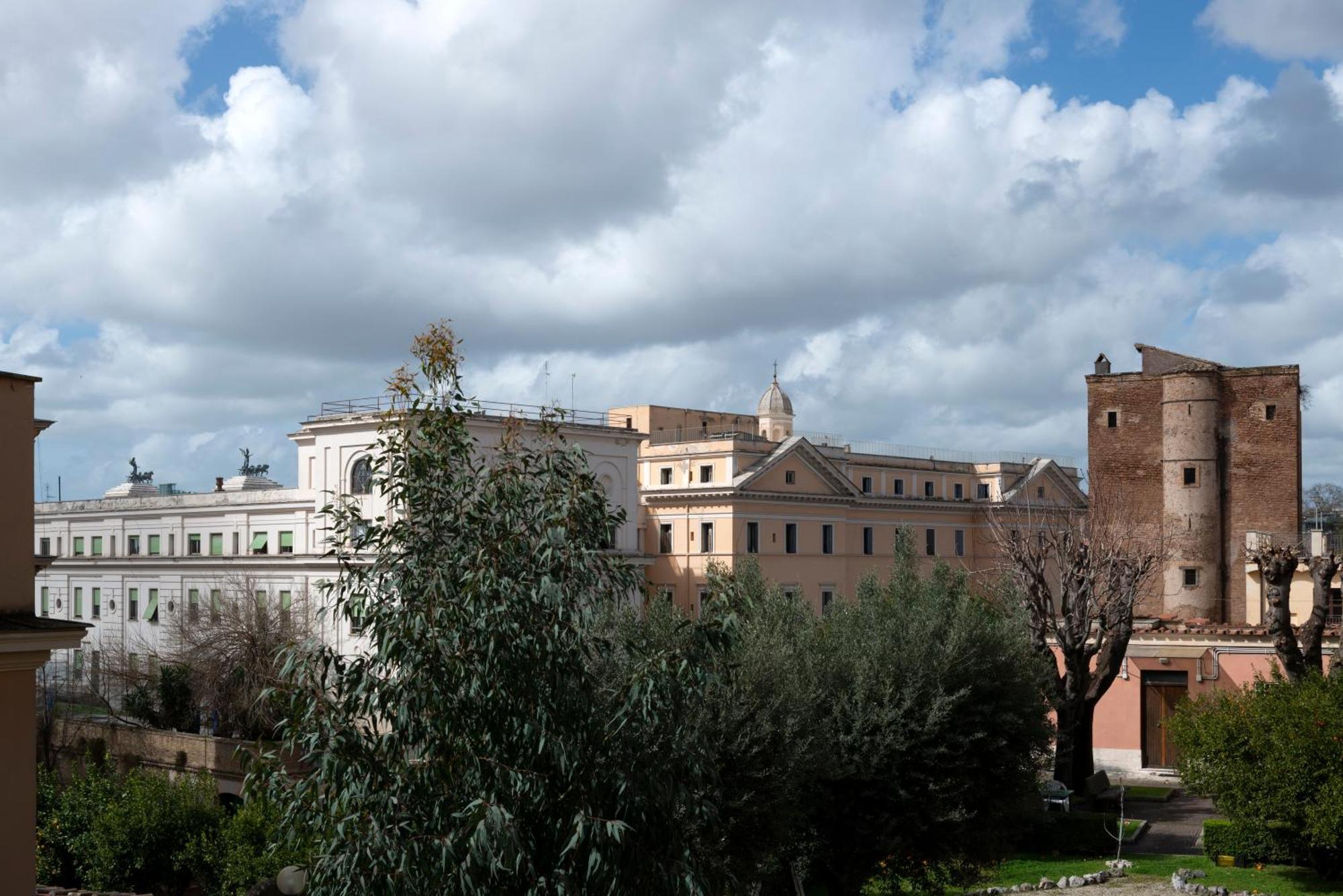 Colosseo Flats And Penthouse Rome Extérieur photo